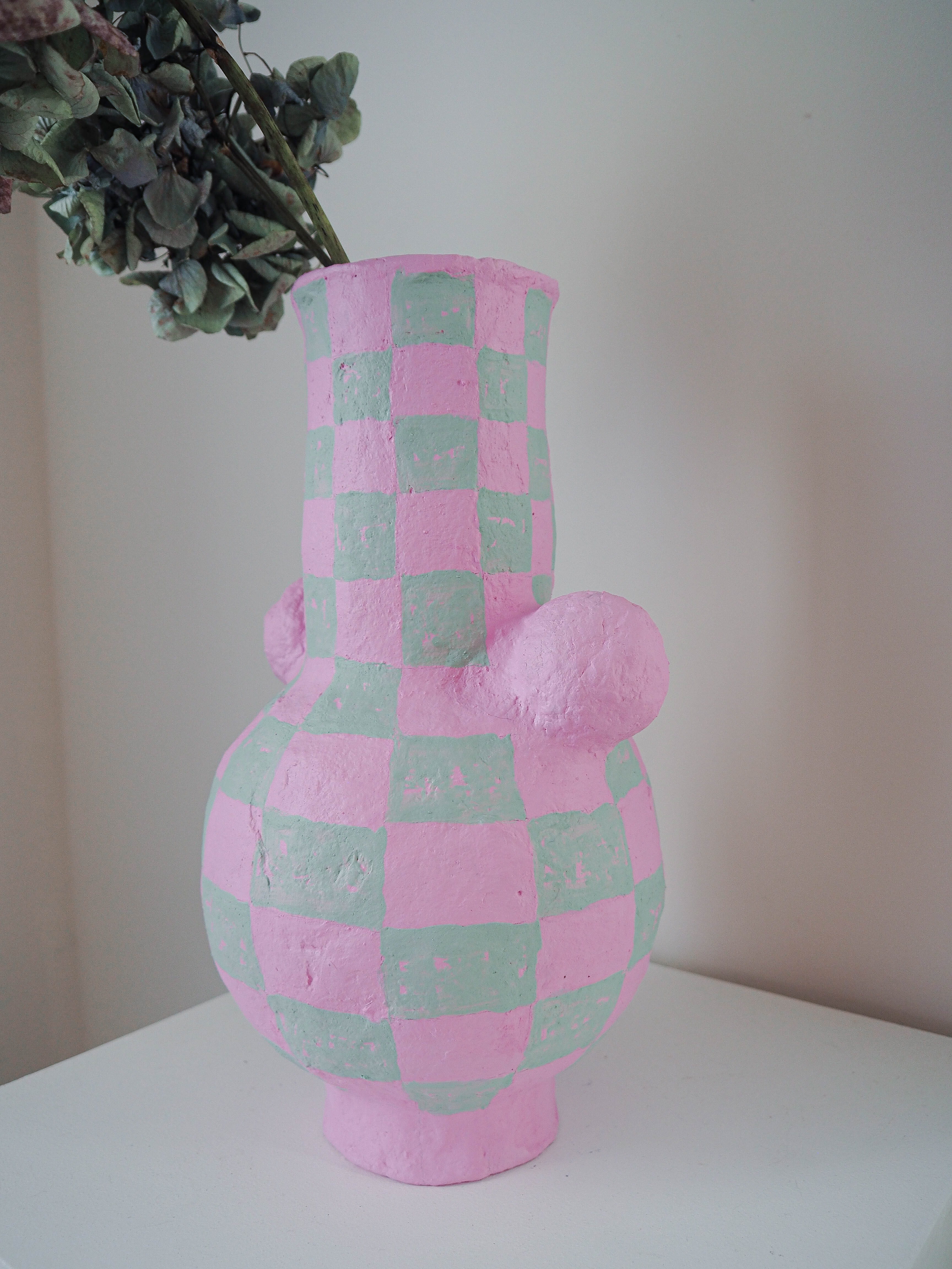 Sphere in Orchid Check