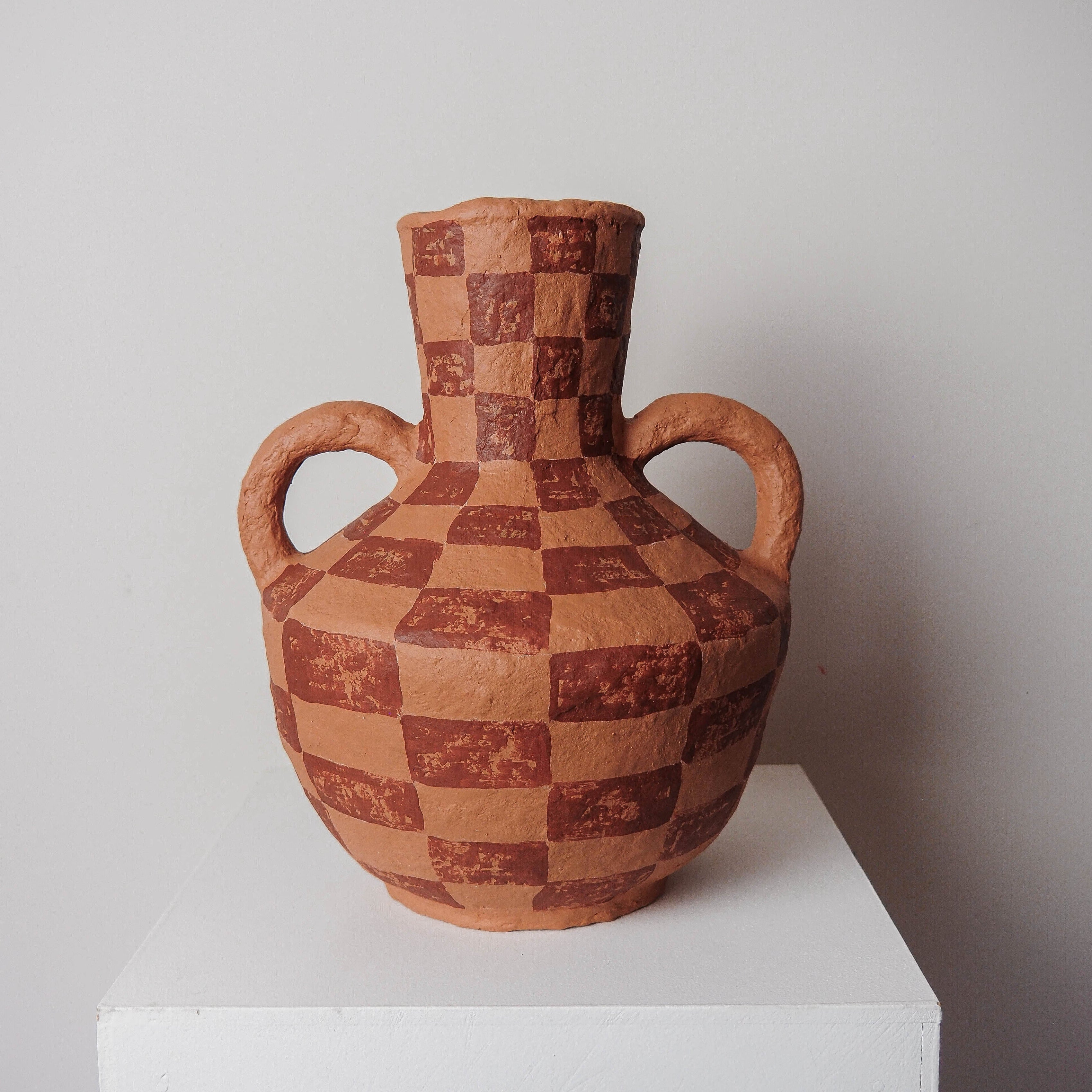 Crescent in Cocoa Check