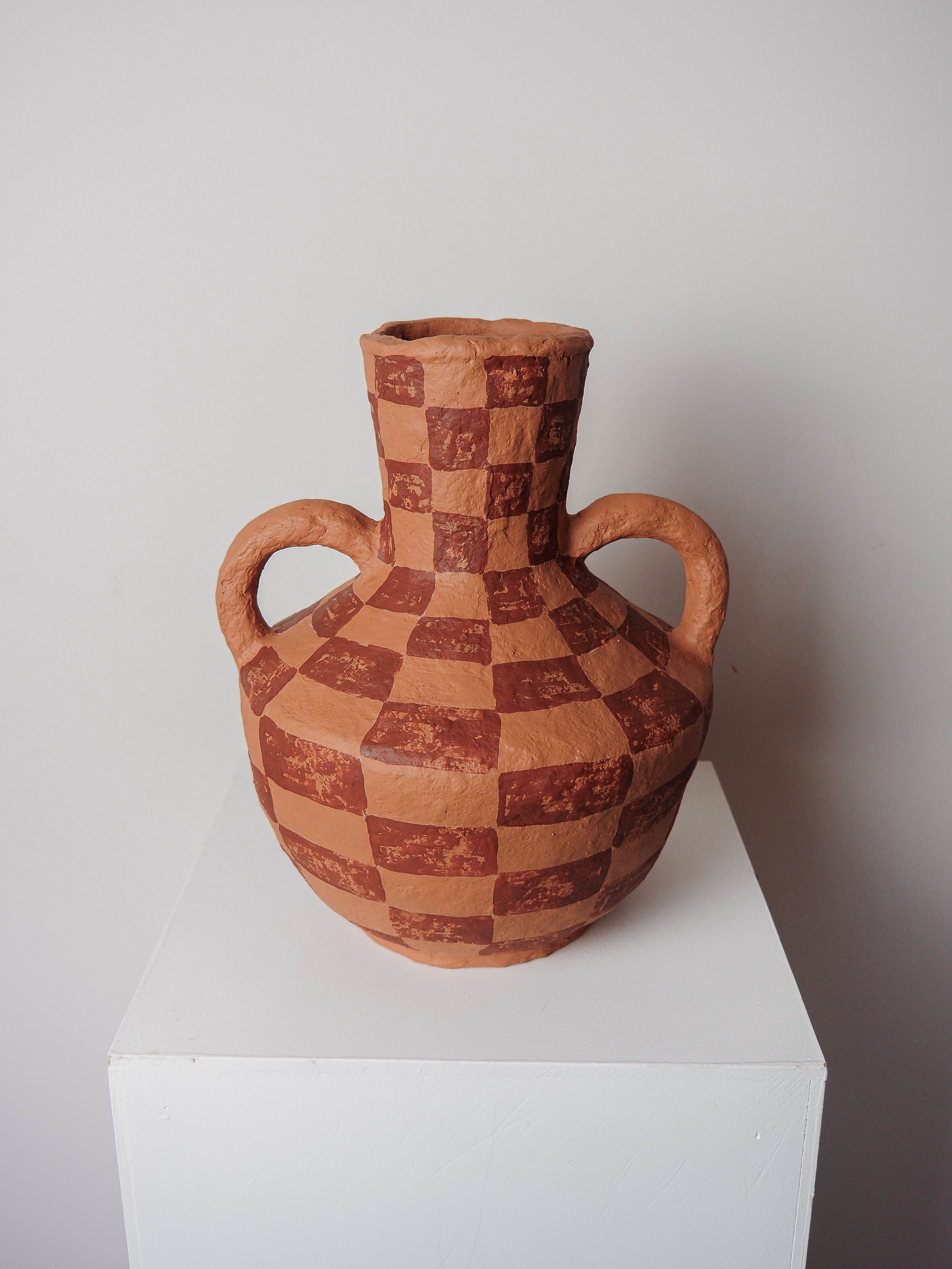 Crescent in Cocoa Check