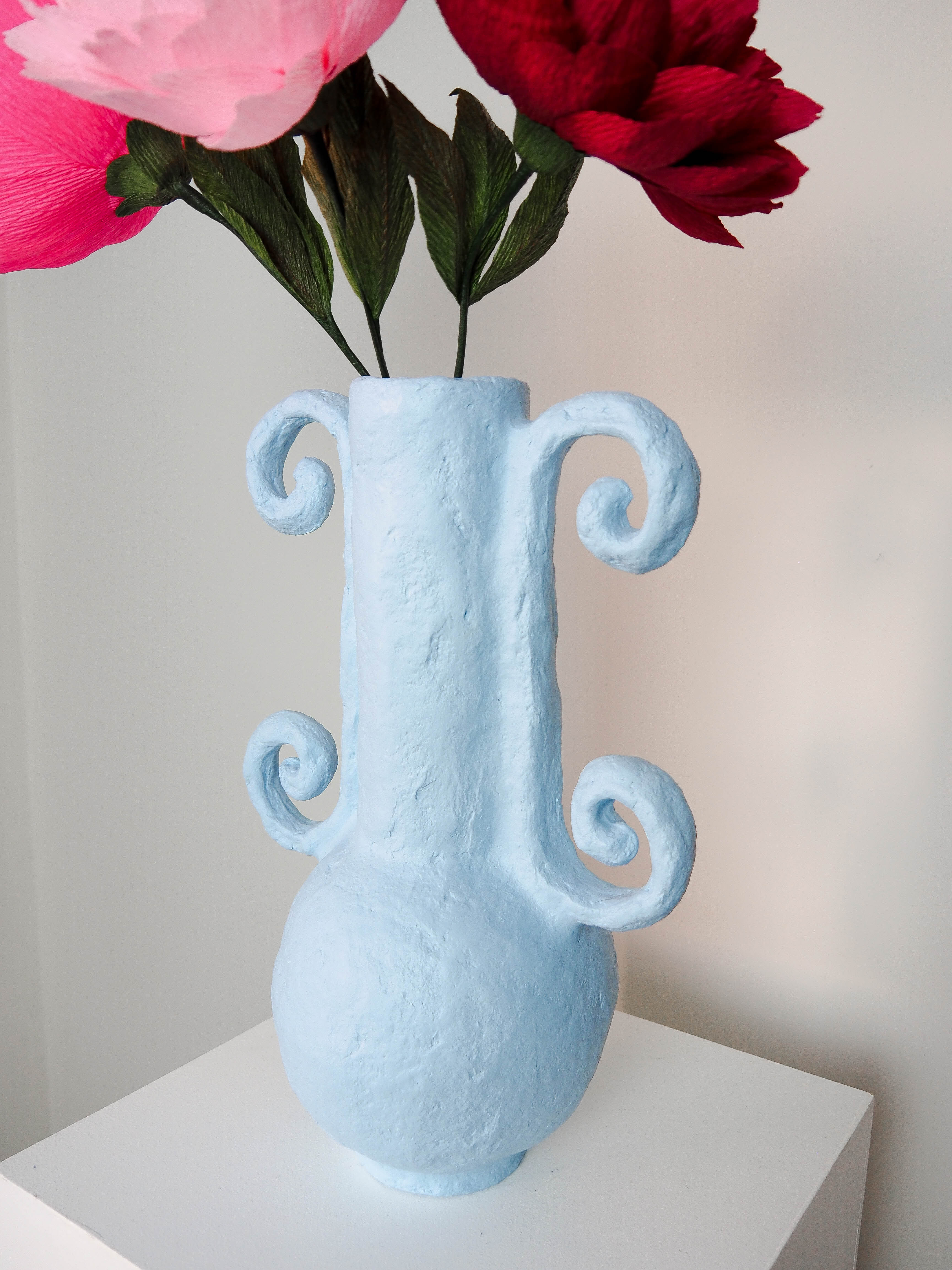 Scroll in Arctic Blue