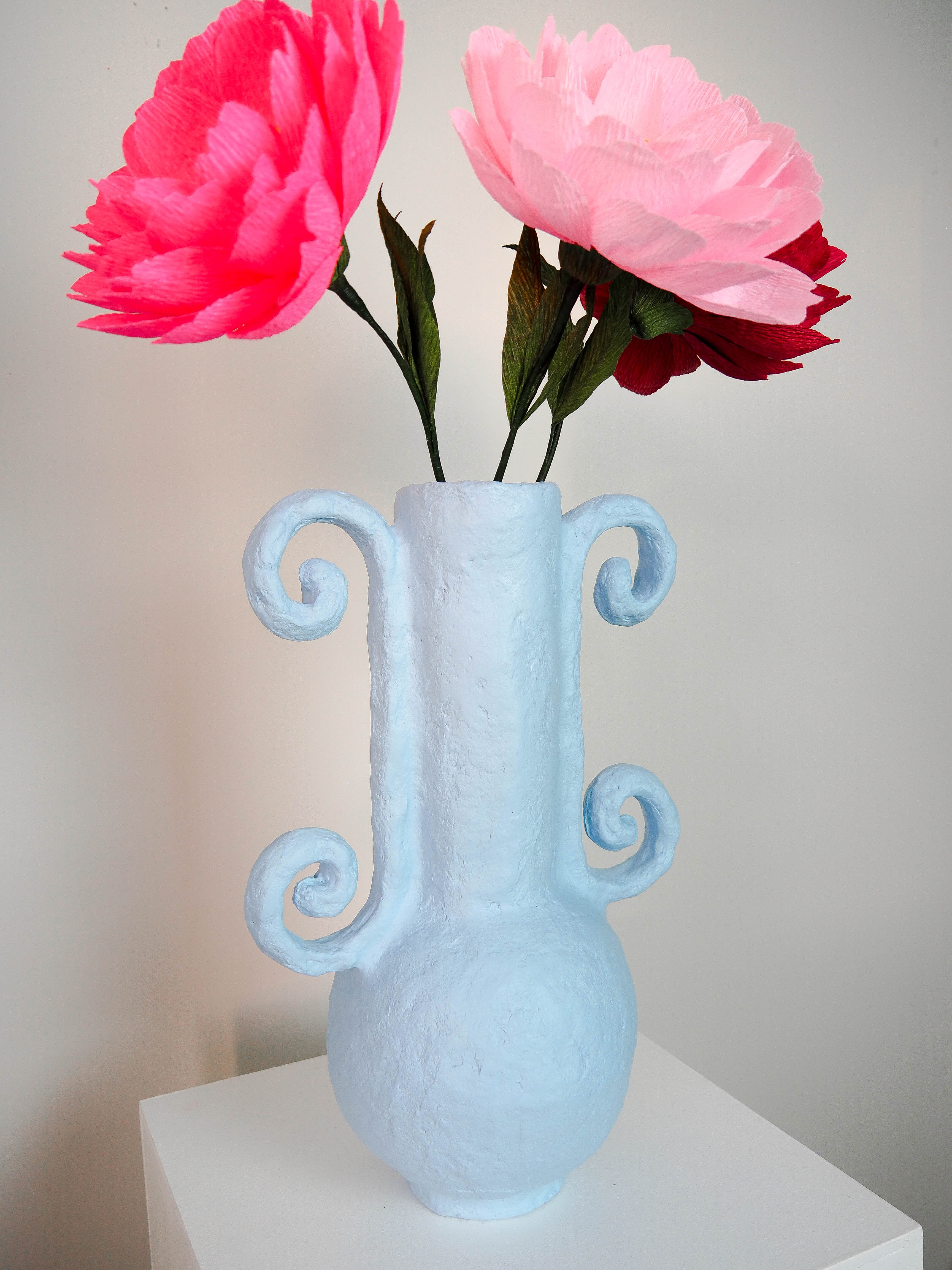 Scroll in Arctic Blue