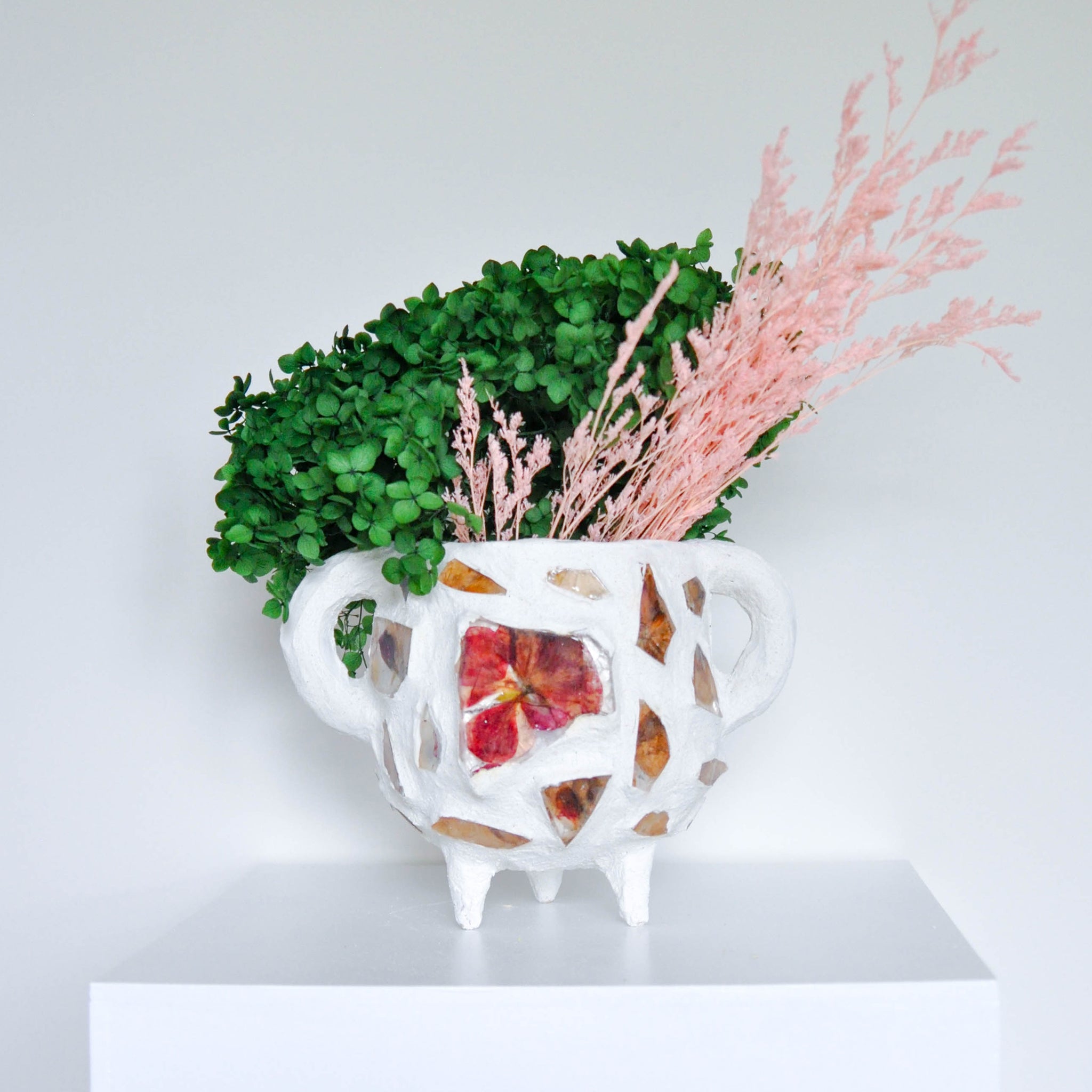 Handmade Vermic Vessel - Preserved Flowers