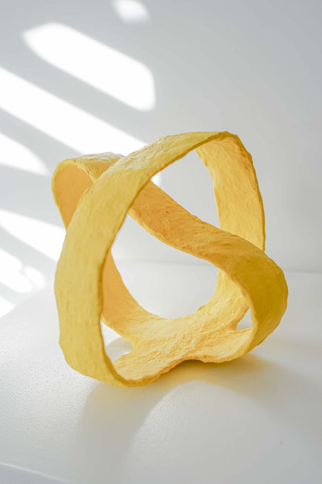 Sunshine Yellow Knot