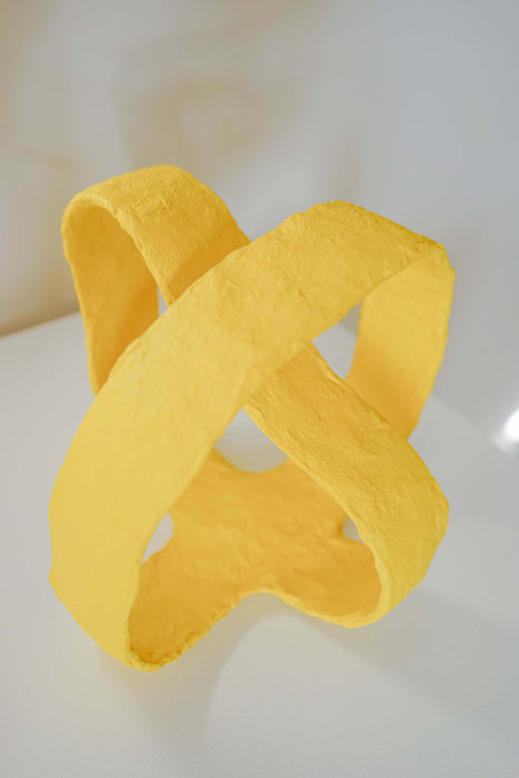 Sunshine Yellow Knot