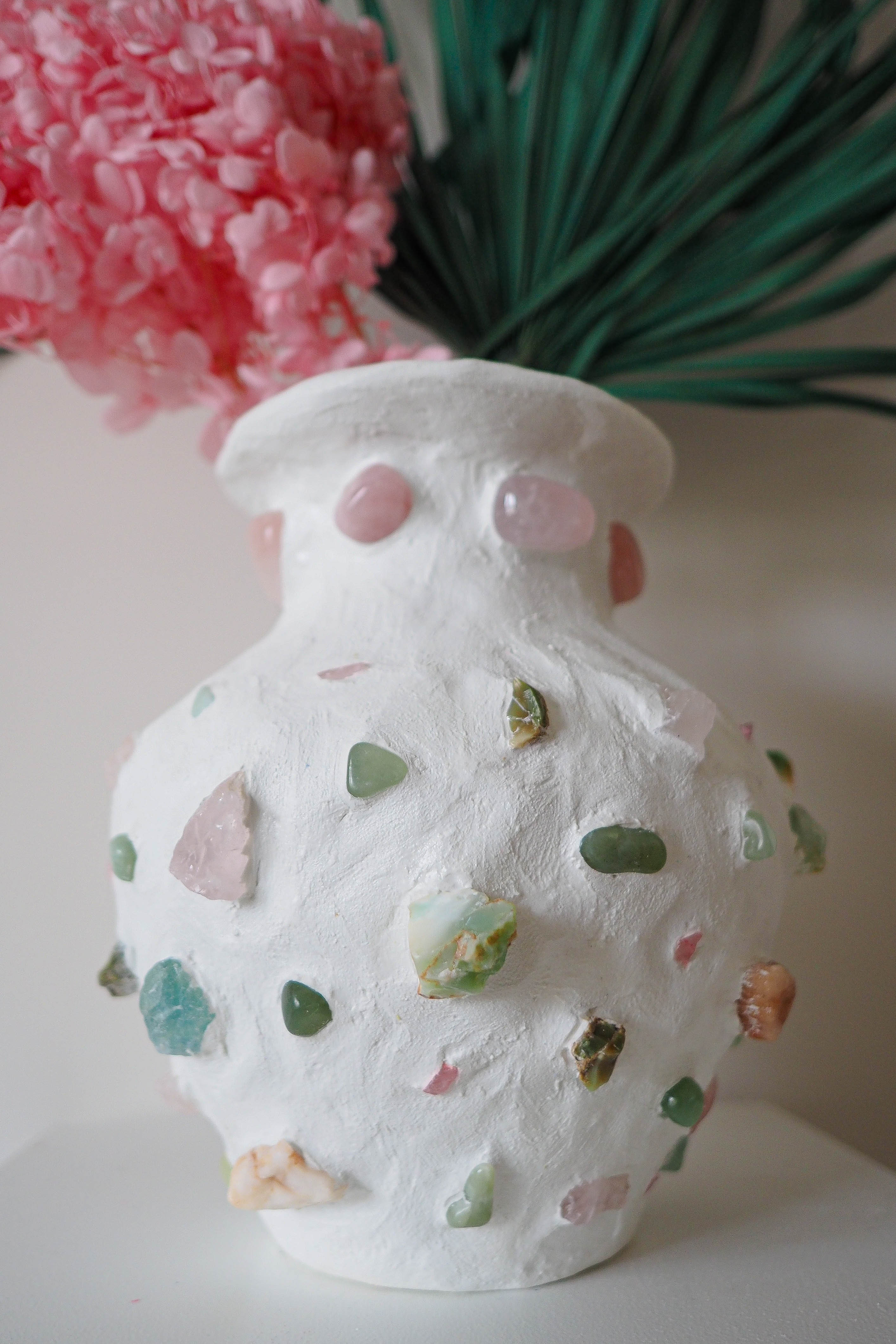 White contemporary mosaic vase with rose quartz - jade - crysoprase crystal stones